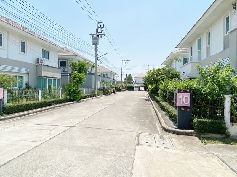 Kunalai Proud Baan Kluay-Sai Noi, Nonthaburi, Ban Kluai-Sai Noi Road, Phimonrat, Bang Bua Thong, Nonthaburi, 3 Bedrooms, 195 sqm, Single Detached House For Sale, by วรัญญา อาชวรัตน์ถาวร, 500248637 - DDproperty.com