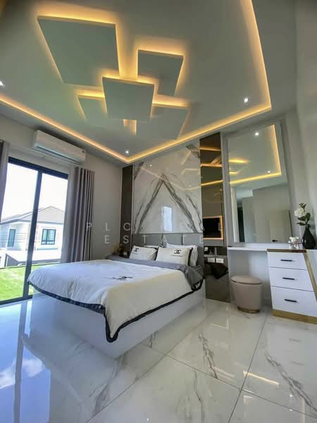 3 Bedroom Pool Villa for Sale in East Pattaya, Chon Buri (Pattaya), Bang Lamung, Bang Lamung (Pattaya), Chon Buri (Pattaya), 3 Bedrooms, 188 sqm, Villa For Sale, by PLC real estate, 500248638 - DDproperty.com