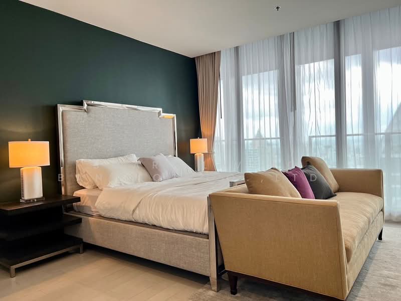 Noble Ploenchit, Bangkok, 1035 Ploenchit  Road, Lumphini, Pathum Wan, Bangkok, 3 Bedrooms, 208 sqm, Condo For Rent, by Smart Living Bangkok Co.,Ltd., 500248651 - DDproperty.com