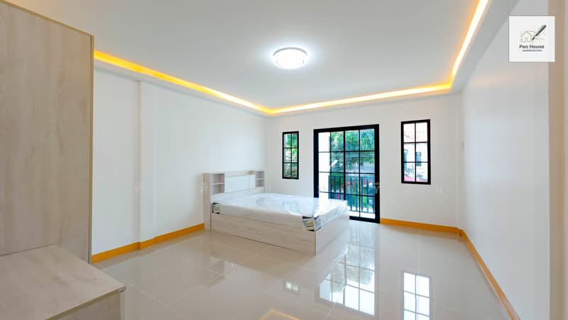 Moobaan KC Ramintra 3 : หมู่บ้านเคซีรามอินทรา 3, กรุงเทพ, ซอยหทัยราษฎร์ 39, สามวาตะวันตก, คลองสามวา, กรุงเทพ, 16 ตร.ม., ทาวน์เฮ้าส์ ขาย, โดย เพ็ญศิริ ตุ้มเทียน, 500248660 - DDproperty.com