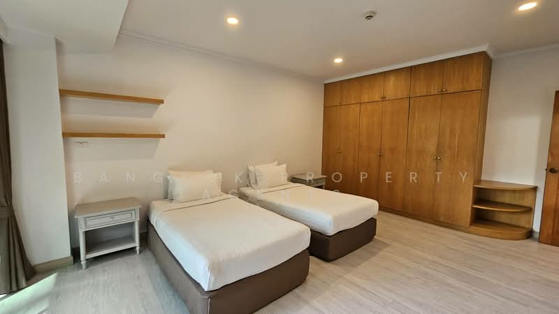 Chaidee Mansion, Bangkok, 75-7 Soi Sukhumvit 11, Khlongtoei Nua, Watthana, Bangkok, 2 Bedrooms, 200 sqm, Condo For Rent, by BANGKOK PROPERTY AGENTS, 500248665 - DDproperty.com