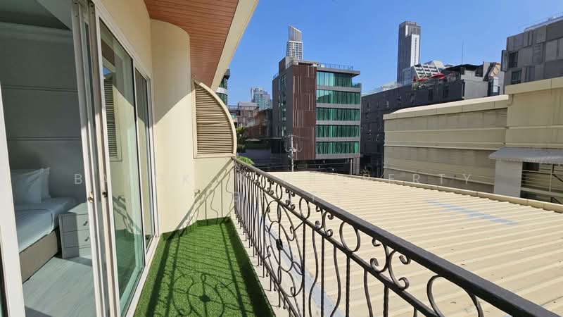 Chaidee Mansion, Bangkok, 75-7 Soi Sukhumvit 11, Khlongtoei Nua, Watthana, Bangkok, 2 Bedrooms, 200 sqm, Condo For Rent, by BANGKOK PROPERTY AGENTS, 500248665 - DDproperty.com