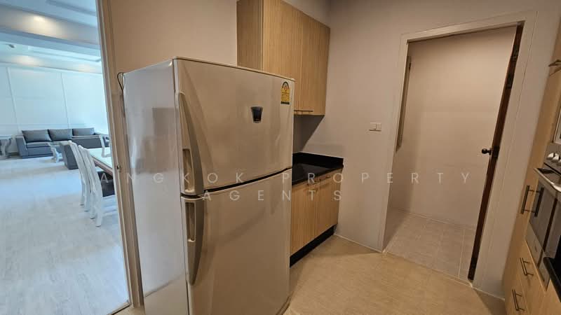 Chaidee Mansion, Bangkok, 75-7 Soi Sukhumvit 11, Khlongtoei Nua, Watthana, Bangkok, 2 Bedrooms, 200 sqm, Condo For Rent, by BANGKOK PROPERTY AGENTS, 500248665 - DDproperty.com