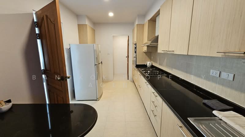 Chaidee Mansion, Bangkok, 75-7 Soi Sukhumvit 11, Khlongtoei Nua, Watthana, Bangkok, 2 Bedrooms, 200 sqm, Condo For Rent, by BANGKOK PROPERTY AGENTS, 500248665 - DDproperty.com