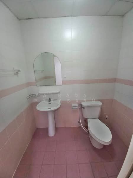 ขาย ทาวน์เฮ้าส์ 3 ชั้น ขนาด 3 ห้องนอน บ้านกลางเมือง พระราม 9 ซอย 43 ใกล้ The Nine พระราม 9, กรุงเทพ, สวนหลวง, สวนหลวง, กรุงเทพ, 150 ตร.ม., ทาวน์เฮ้าส์ ขาย, โดย Airada Parasarn, 500248669 - DDproperty.com