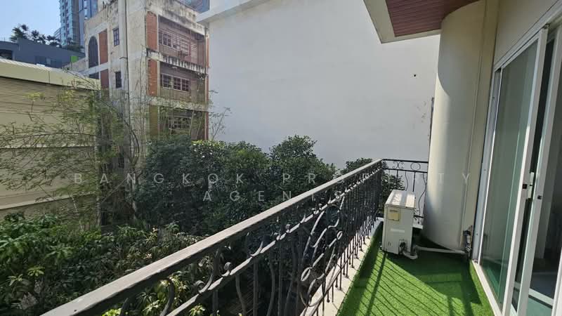 Chaidee Mansion, Bangkok, 75-7 Soi Sukhumvit 11, Khlongtoei Nua, Watthana, Bangkok, 3 Bedrooms, 300 sqm, Condo For Rent, by BANGKOK PROPERTY AGENTS, 500248671 - DDproperty.com