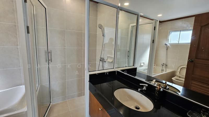 Chaidee Mansion, Bangkok, 75-7 Soi Sukhumvit 11, Khlongtoei Nua, Watthana, Bangkok, 3 Bedrooms, 300 sqm, Condo For Rent, by BANGKOK PROPERTY AGENTS, 500248671 - DDproperty.com