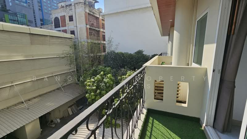 Chaidee Mansion, Bangkok, 75-7 Soi Sukhumvit 11, Khlongtoei Nua, Watthana, Bangkok, 3 Bedrooms, 300 sqm, Condo For Rent, by BANGKOK PROPERTY AGENTS, 500248671 - DDproperty.com