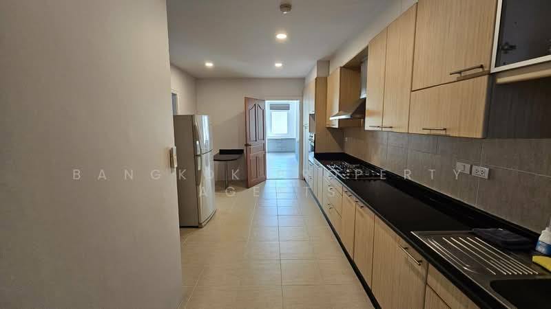 Chaidee Mansion, Bangkok, 75-7 Soi Sukhumvit 11, Khlongtoei Nua, Watthana, Bangkok, 3 Bedrooms, 300 sqm, Condo For Rent, by BANGKOK PROPERTY AGENTS, 500248671 - DDproperty.com