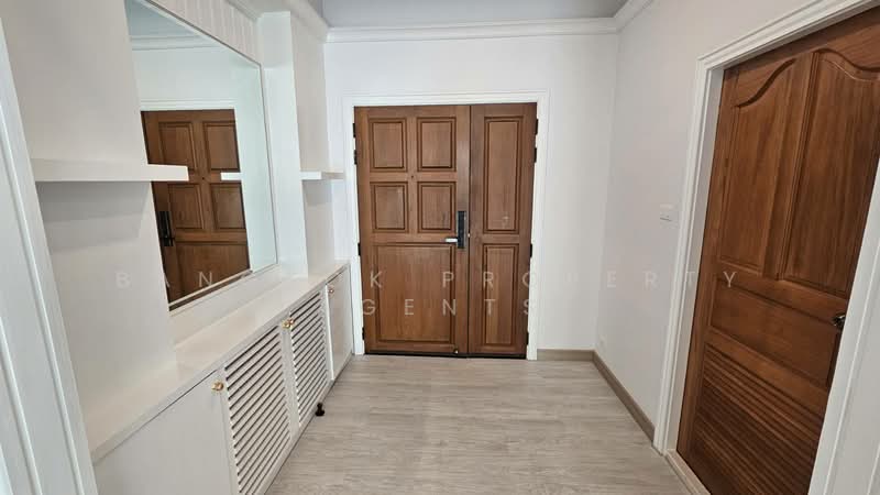 Chaidee Mansion, Bangkok, 75-7 Soi Sukhumvit 11, Khlongtoei Nua, Watthana, Bangkok, 3 Bedrooms, 300 sqm, Condo For Rent, by BANGKOK PROPERTY AGENTS, 500248671 - DDproperty.com