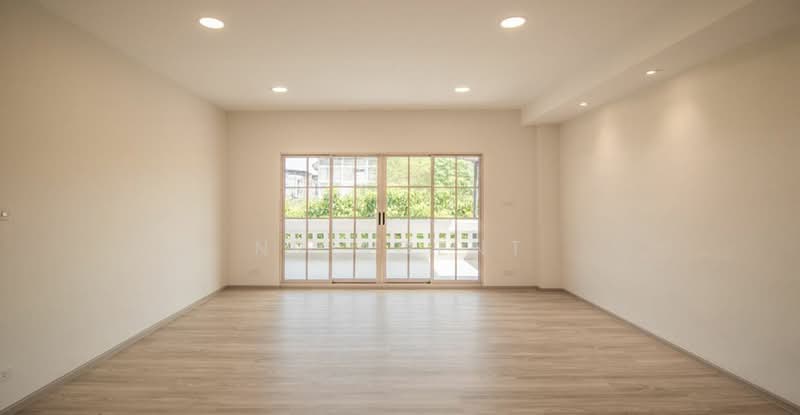 SINTHAVEE PROJECT 8, Bangkok, Bangmot, Chom Thong, Bangkok, 3 Bedrooms, 244 sqm, Townhouse For Sale, by NR AGENT, 500248672 - DDproperty.com