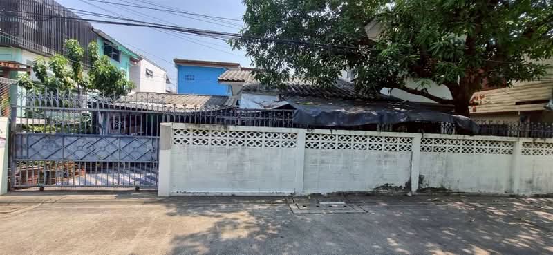 ที่ดิน+บ้านเดี่ยว 2 ชั้น 50 ตร.ว. ใกล้บิ๊กซีลาดพร้าว ซอยลาดพร้าว63 (แยก6), Bangkok, ถนนลาดพร้าว, Wang Thonglang, Wang Thonglang, Bangkok, 3 Bedrooms, 200 sqm, Single Detached House For Sale, by คุณ วรรณรัช บุญสวัสดิ์ (วิน), 500248680 - DDproperty.com