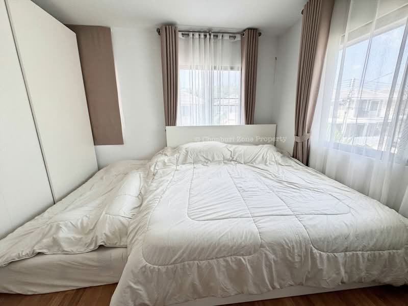 ขายบ้าน ม.ไลฟ์อินเดอะการ์เด้นท์ สวนเสือ ศรีราชา, Chon Buri (Pattaya), Surasak, Si Racha, Chon Buri (Pattaya), 3 Bedrooms, 150 sqm, Semi-Detached House (Twin House) For Sale, by Dusit Saengfa, 500248683 - DDproperty.com