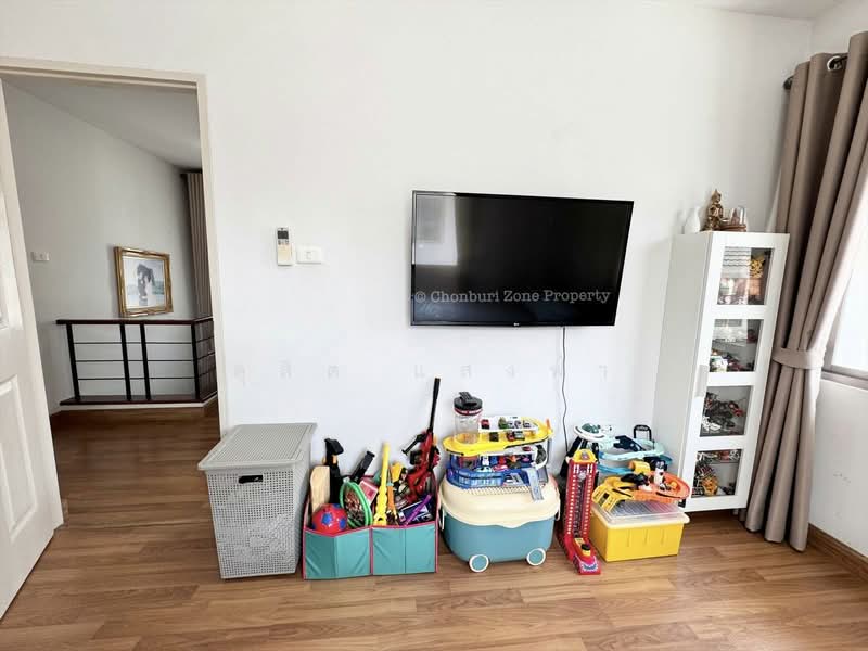 ขายบ้าน ม.ไลฟ์อินเดอะการ์เด้นท์ สวนเสือ ศรีราชา, Chon Buri (Pattaya), Surasak, Si Racha, Chon Buri (Pattaya), 3 Bedrooms, 150 sqm, Semi-Detached House (Twin House) For Sale, by Dusit Saengfa, 500248683 - DDproperty.com