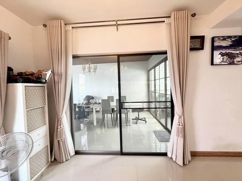 ขายบ้าน ม.ไลฟ์อินเดอะการ์เด้นท์ สวนเสือ ศรีราชา, ชลบุรี, สุรศักดิ์, ศรีราชา, ชลบุรี, 150 ตร.ม., บ้านแฝด ขาย, โดย ดุสิต แสงฟ้า, 500248683 - DDproperty.com