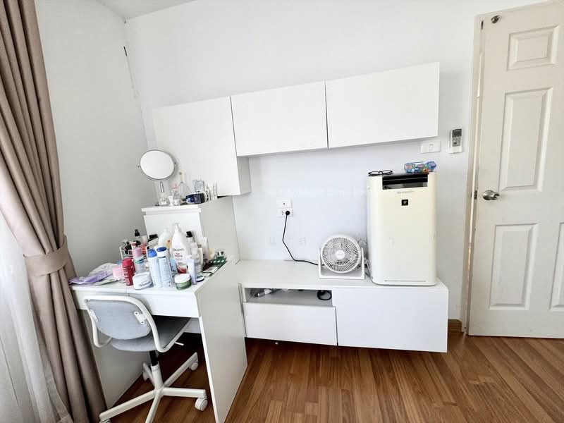 ขายบ้าน ม.ไลฟ์อินเดอะการ์เด้นท์ สวนเสือ ศรีราชา, Chon Buri (Pattaya), Surasak, Si Racha, Chon Buri (Pattaya), 3 Bedrooms, 150 sqm, Semi-Detached House (Twin House) For Sale, by Dusit Saengfa, 500248683 - DDproperty.com