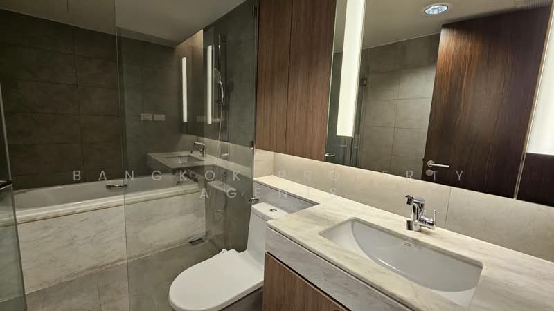 Piya Residence, Bangkok, Soi Sukhumvit 28-30, Khong Tan, Khlong Toei, Bangkok, 1 Bedroom, 90 sqm, Condo For Rent, by BANGKOK PROPERTY AGENTS, 500248694 - DDproperty.com