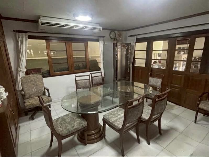 Phakamas Village, Bangkok, สุขุมวิท 71, Suan Luang, Suan Luang, Bangkok, 4 Bedrooms, 267 sqm, Single Detached House For Sale, by Airada Parasarn, 500248695 - DDproperty.com