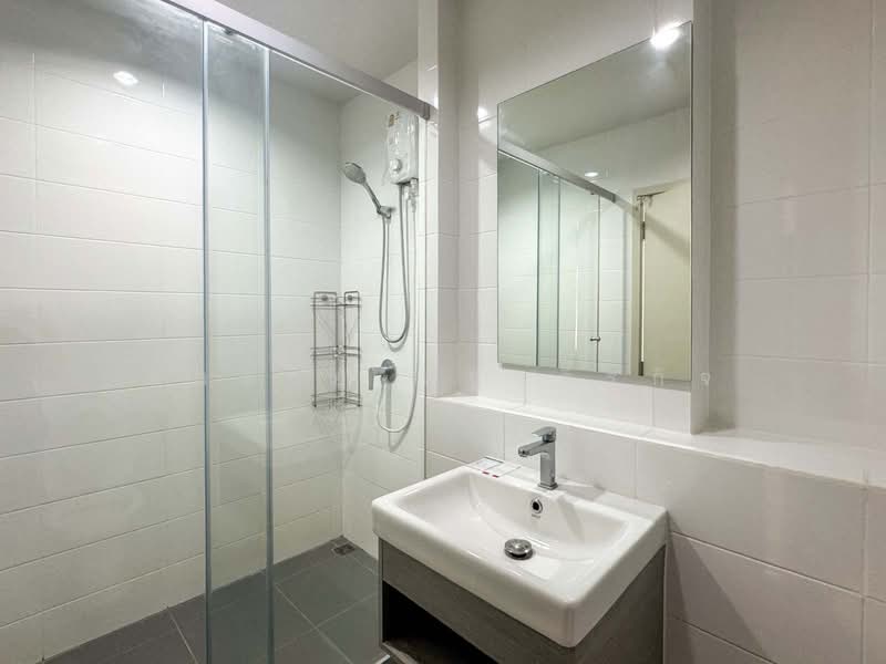 Common TU, Pathum Thani, Khlong Luang Road, Khlong Nung, Khlong Luang, Pathum Thani, 2 Bedrooms, 51 sqm, Condo For Sale, by Somchai Ruechajirakit, 500248723 - DDproperty.com