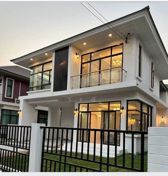 ขายบ้านเดี่ยว 2 ชั้น โครงการชลลดาพร้อมเฟอร์นิเจอร์ใหม่ทั้งหลัง, Nakhon Ratchasima, Mun Wai, Muang Nakhon Ratchasima, Nakhon Ratchasima, 3 Bedrooms, 250 sqm, Single Detached House For Sale, by วิรณี, 500248737 - DDproperty.com