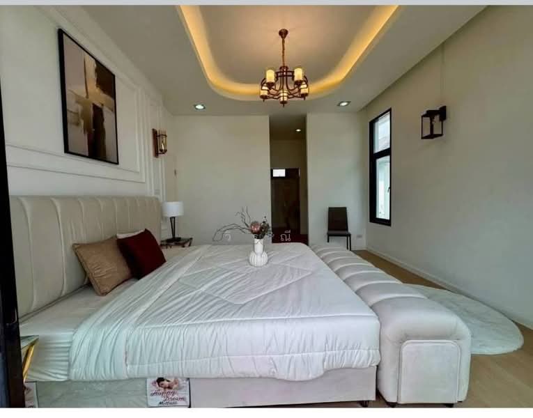 ขายบ้านเดี่ยว 2 ชั้น โครงการชลลดาพร้อมเฟอร์นิเจอร์ใหม่ทั้งหลัง, Nakhon Ratchasima, Mun Wai, Muang Nakhon Ratchasima, Nakhon Ratchasima, 3 Bedrooms, 250 sqm, Single Detached House For Sale, by วิรณี, 500248737 - DDproperty.com