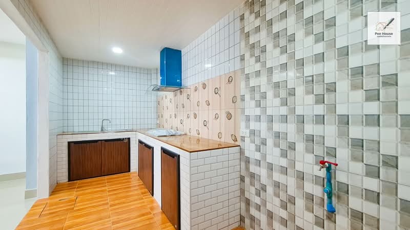 หมู่บ้านร่มทิพย์, Bangkok, Min Buri, Min Buri, Bangkok, 2 Bedrooms, 20 sqm, Townhouse For Sale, by เพ็ญศิริ ตุ้มเทียน, 500248742 - DDproperty.com