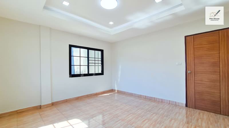 หมู่บ้านร่มทิพย์, Bangkok, Min Buri, Min Buri, Bangkok, 2 Bedrooms, 20 sqm, Townhouse For Sale, by เพ็ญศิริ ตุ้มเทียน, 500248742 - DDproperty.com