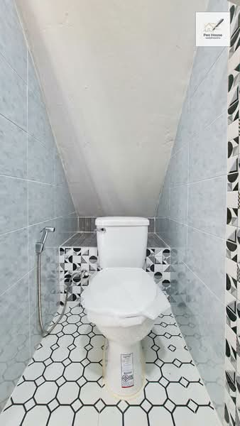 หมู่บ้านร่มทิพย์, Bangkok, Min Buri, Min Buri, Bangkok, 2 Bedrooms, 20 sqm, Townhouse For Sale, by เพ็ญศิริ ตุ้มเทียน, 500248742 - DDproperty.com