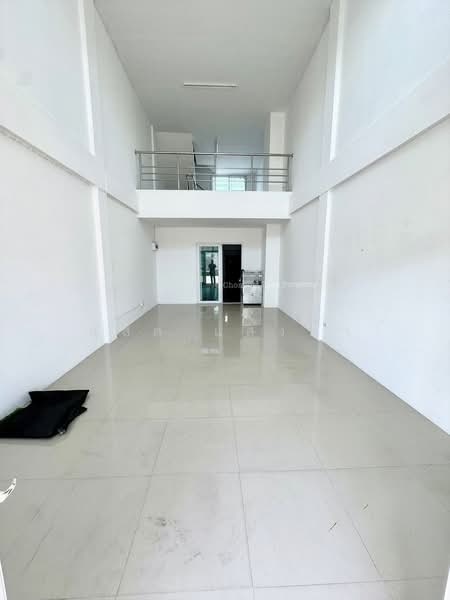 ให้เช่าอาคารพาณิชย์ 2 ชั้นครึ่ง ม.โคโค่ฮิลล์ อ่าวอุดม แหลมฉบัง ศรีราชา, ชลบุรี, ทุ่งสุขลา, ศรีราชา, ชลบุรี, 100 ตร.ม., ตึกแถว-อาคารพาณิชย์ ให้เช่า, โดย ดุสิต แสงฟ้า, 500248744 - DDproperty.com