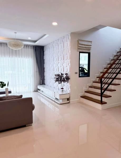 ขายบ้านเดี่ยวสวย หลังริม ม.มณีรินทร์พาร์ค บางพระ ศรีราชา, Chon Buri (Pattaya), Bang Phra, Si Racha, Chon Buri (Pattaya), 3 Bedrooms, 180 sqm, Single Detached House For Sale, by Dusit Saengfa, 500248750 - DDproperty.com