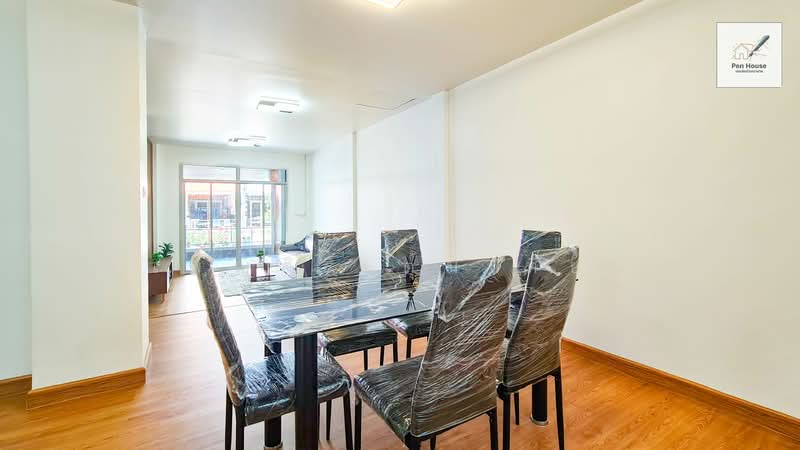 Ruenruedee 3 Ramintra-Hathairaj, Bangkok, Hathairat Road, Min Buri, Min Buri, Bangkok, 2 Bedrooms, 22 sqm, Townhouse For Sale, by เพ็ญศิริ ตุ้มเทียน, 500248752 - DDproperty.com