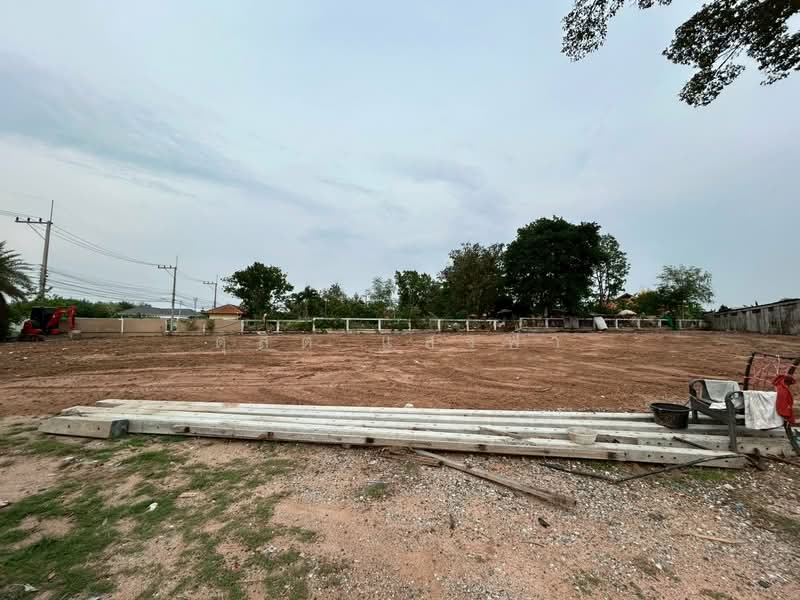 ให้เช่าที่ดิน ทำเลดีติดถนนหลัก หนองไม้แก่น บางละมุง พัทยา, Chon Buri (Pattaya), Nong Pru, Bang Lamung (Pattaya), Chon Buri (Pattaya), , 1,472 sqm, Land For Rent, by Dusit Saengfa, 500248759 - DDproperty.com