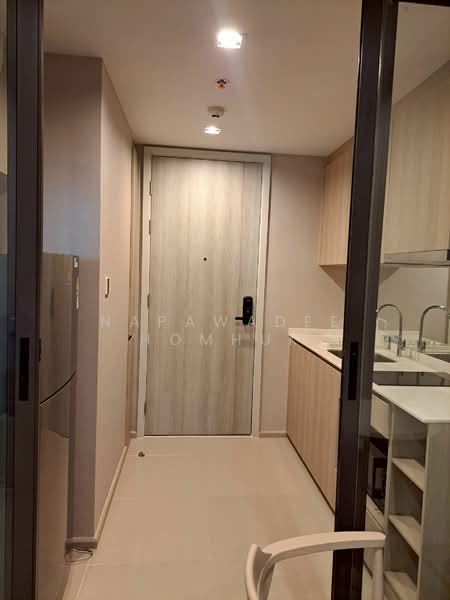 Reference Sathorn-Wongwianyai, Bangkok, Krung Thonburi 2 Alley, Bang Lam Phu Lang, Khlong San, Bangkok, 1 Bedroom, 32 sqm, Condo For Rent, by Napawadee Homhuk, 500248760 - DDproperty.com