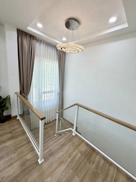 ขายบ้านเดี่ยวหลังใหญ่ หลังมุม ม.ธาดาพาร์คเวย์ล่า ใกล้โรบินสันบ่อวิน, Chon Buri (Pattaya), Bo Win, Si Racha, Chon Buri (Pattaya), 4 Bedrooms, 350 sqm, Single Detached House For Sale, by Dusit Saengfa, 500248770 - DDproperty.com