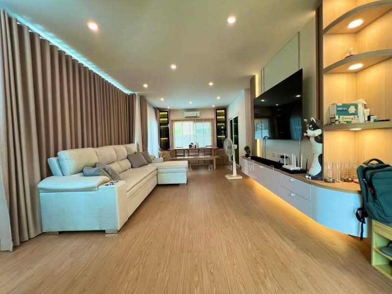 ขายบ้านเดี่ยวสวยบิ้วอินทั้งหลัง ม.ศุภาลัยวิลล์ บ่อวิน ศรีราชา, Chon Buri (Pattaya), Bo Win, Si Racha, Chon Buri (Pattaya), 4 Bedrooms, 150 sqm, Single Detached House For Sale, by Dusit Saengfa, 500248773 - DDproperty.com