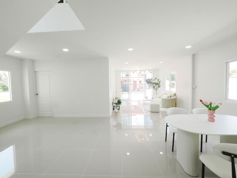 เขายราคาพิเศษ บ้านเดี่ยว 2 ชั้น โครงการเบญจทรัพย์นคร ขนาด 126.1 ตร.ว ขนาด 6 นอน 2 น้ำ บ้านหลังใหญ่ เ, Samut Sakhon, Khok Kham, Muang Samut Sakhon, Samut Sakhon, 6 Bedrooms, 600 sqm, Single Detached House For Sale, by wipa รุ่งธุระ, 500248776 - DDproperty.com