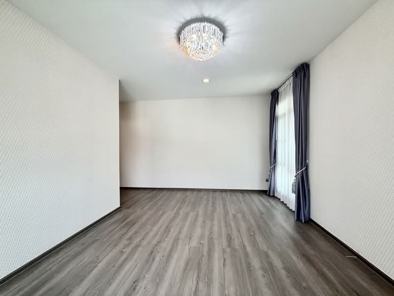 Mantana Lake Watcharapol, Bangkok, Sukhaphiban 5 Road, O-Ngoen, Sai Mai, Bangkok, 4 Bedrooms, 330 sqm, Single Detached House For Sale, by Paula ., 500248780 - DDproperty.com