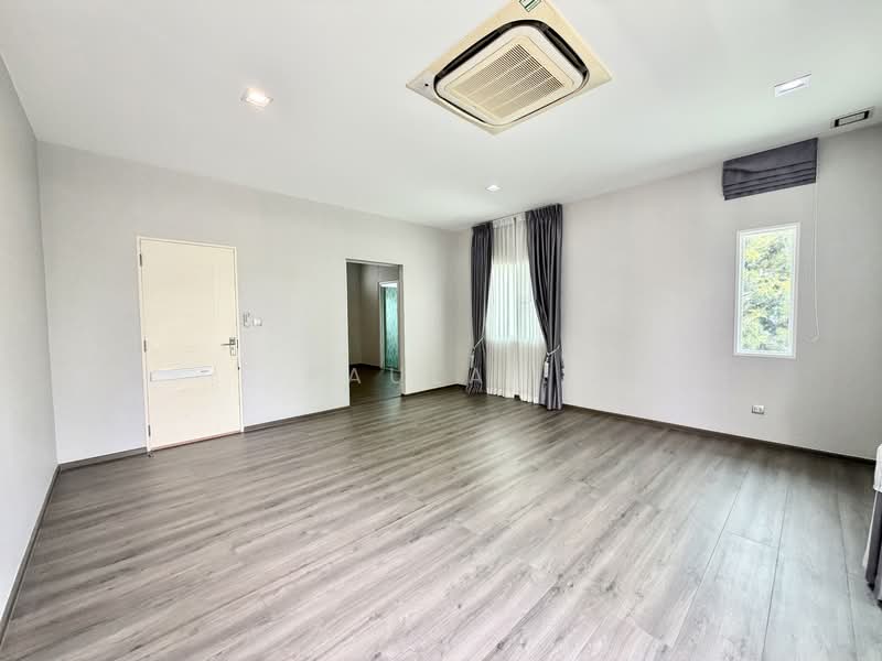 Mantana Lake Watcharapol, Bangkok, Sukhaphiban 5 Road, O-Ngoen, Sai Mai, Bangkok, 4 Bedrooms, 330 sqm, Single Detached House For Sale, by Paula ., 500248780 - DDproperty.com