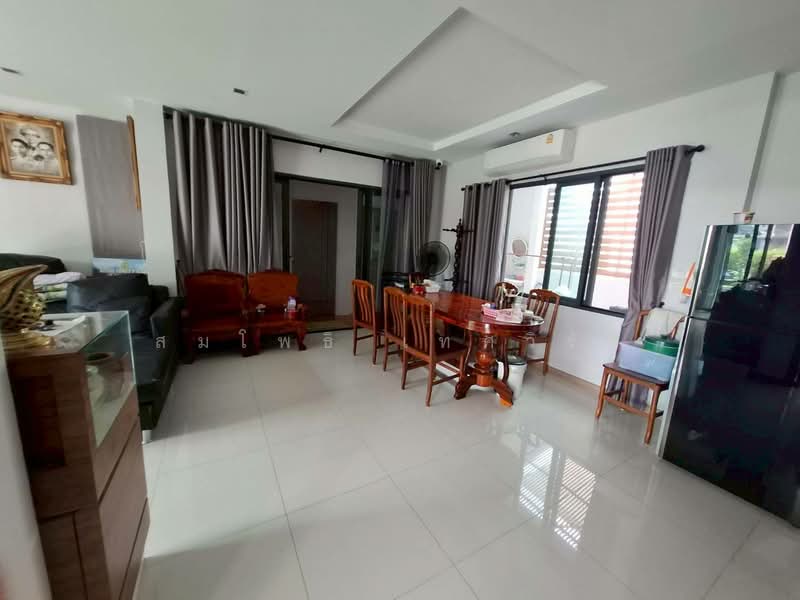 ซื่อตรงพรีเมี่ยม บางบัวทอง 340 (บางใหญ่) (Suetrong Premium), นนทบุรี, ถนนบางบัวทอง-สุพรรณบุรี, ละหาร, บางบัวทอง, นนทบุรี, 180 ตร.ม., บ้านเดี่ยว ขาย, โดย สมโพธิ เทศวิรัช, 500248783 - DDproperty.com