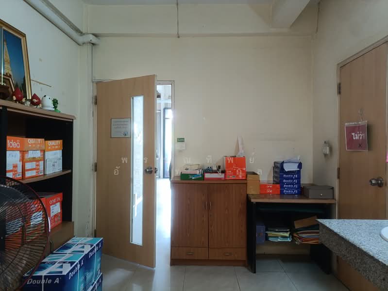 อาคารพาณิชย์ 2 คูหา อยู่หน้าสำนักงานเขตประเวศ, Bangkok, Prawet, Prawet, Bangkok, , 400 sqm, Office Space For Sale, by พรรณทิพย์ อัศวทองกุล, 500248793 - DDproperty.com