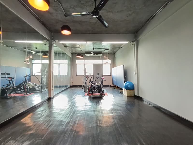 อาคารพาณิชย์ 2 คูหา อยู่หน้าสำนักงานเขตประเวศ, Bangkok, Prawet, Prawet, Bangkok, , 400 sqm, Office Space For Sale, by พรรณทิพย์ อัศวทองกุล, 500248793 - DDproperty.com