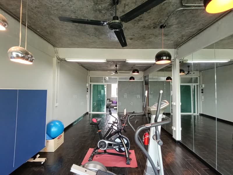 อาคารพาณิชย์ 2 คูหา อยู่หน้าสำนักงานเขตประเวศ, Bangkok, Prawet, Prawet, Bangkok, , 400 sqm, Office Space For Sale, by พรรณทิพย์ อัศวทองกุล, 500248793 - DDproperty.com