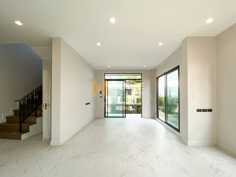 Bangkok Boulevard Signature Rama 5, Nonthaburi, 98 Atchariya Prasith Road 1, Bang Khun Kong, Bang Kruai, Nonthaburi, 4 Bedrooms, 234 sqm, Single Detached House For Sale, by HOME Real Estate Service, 500248801 - DDproperty.com