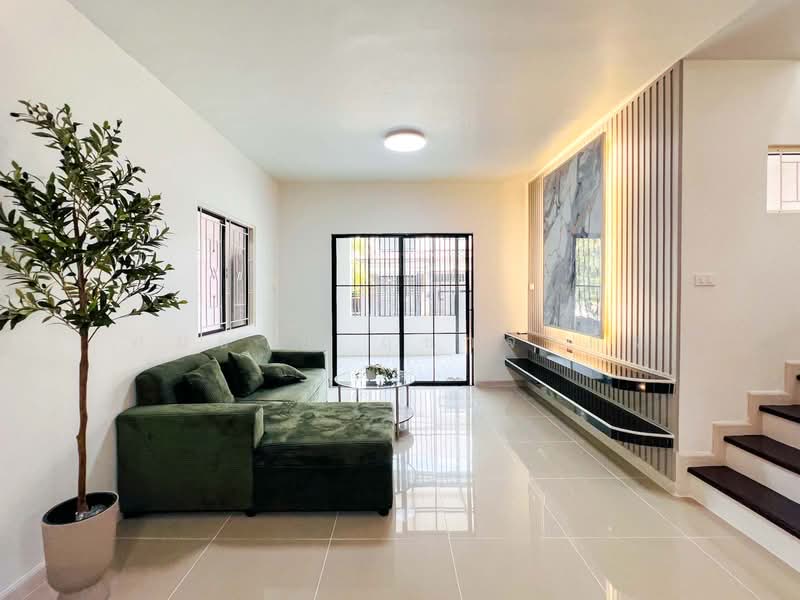 Baan Pruksa 40 Rangsit Klong 3 : บ้านพฤกษา 40 รังสิต คลอง 3, ปทุมธานี, ซอย หมู่บ้านบาธานี, คลองสาม, คลองหลวง, ปทุมธานี, 120 ตร.ม., ทาวน์เฮ้าส์ ขาย, โดย สมชาย ฤชาจิรกิจ, 500248815 - DDproperty.com