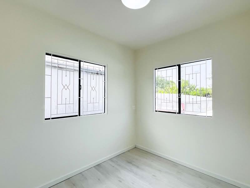 Baan Pruksa 40 Rangsit Klong 3 : บ้านพฤกษา 40 รังสิต คลอง 3, ปทุมธานี, ซอย หมู่บ้านบาธานี, คลองสาม, คลองหลวง, ปทุมธานี, 120 ตร.ม., ทาวน์เฮ้าส์ ขาย, โดย สมชาย ฤชาจิรกิจ, 500248815 - DDproperty.com