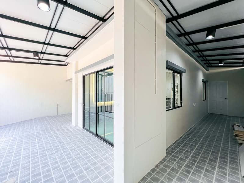 Baan Pruksa 40 Rangsit Klong 3, Pathum Thani, Soi Batanee Village, Khlong Sam, Khlong Luang, Pathum Thani, 3 Bedrooms, 120 sqm, Townhouse For Sale, by Somchai Ruechajirakit, 500248815 - DDproperty.com