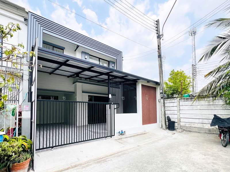 Baan Pruksa 40 Rangsit Klong 3, Pathum Thani, Soi Batanee Village, Khlong Sam, Khlong Luang, Pathum Thani, 3 Bedrooms, 120 sqm, Townhouse For Sale, by Somchai Ruechajirakit, 500248815 - DDproperty.com