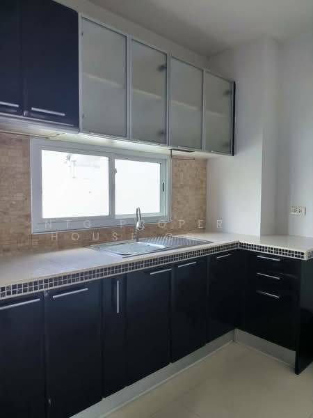 Town Plus X Ladprao, Bangkok, Khlong Chan, Bang Kapi, Bangkok, 3 Bedrooms, 190 sqm, Townhouse For Rent, by NTG Property House Co.,Ltd., 500248823 - DDproperty.com