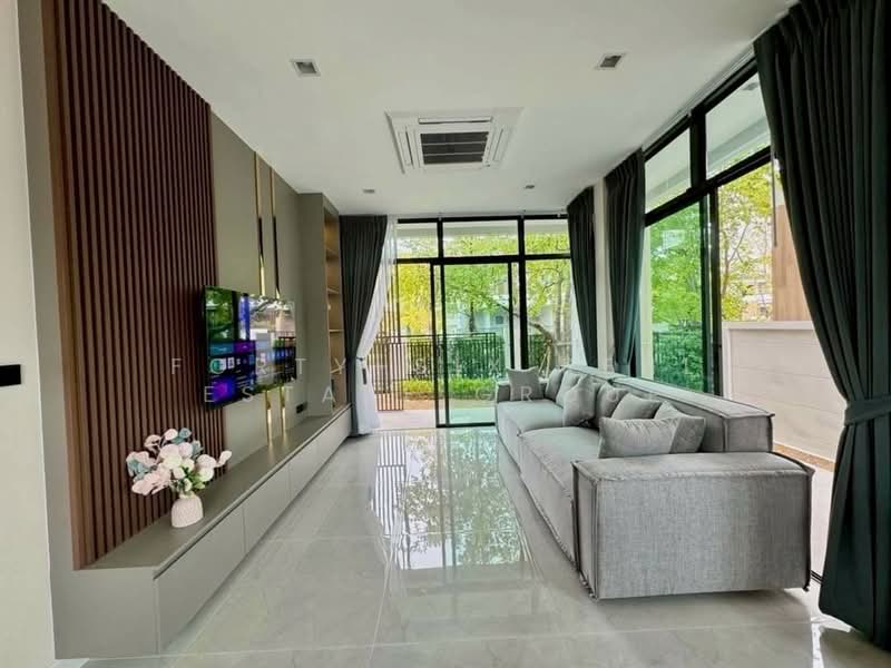 Bangkok Boulevard Bangna KM.5, Samut Prakan, Bang Na-Trat 37 Alley, Bang Kaeo, Bang Plee, Samut Prakan, 4 Bedrooms, 237 sqm, Single Detached House For Rent, by Forty-Six Real Estate Group, 500248834 - DDproperty.com