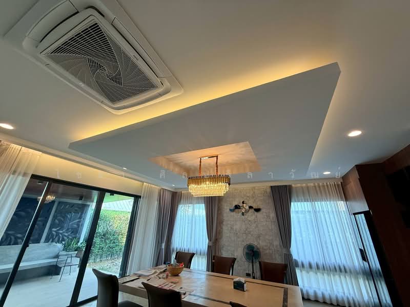 Setthasiri Thawiwatthana, Bangkok, Sala Thammasop Road, Sala Thammasop, Thawi Watthana, Bangkok, 5 Bedrooms, 345 sqm, Single Detached House For Sale, by Chaiya Sinlapavilawan, 500248880 - DDproperty.com